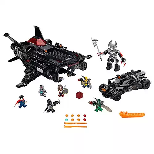 LEGO Flying Fox: Batmobile Airlift Attack (955 Piece)